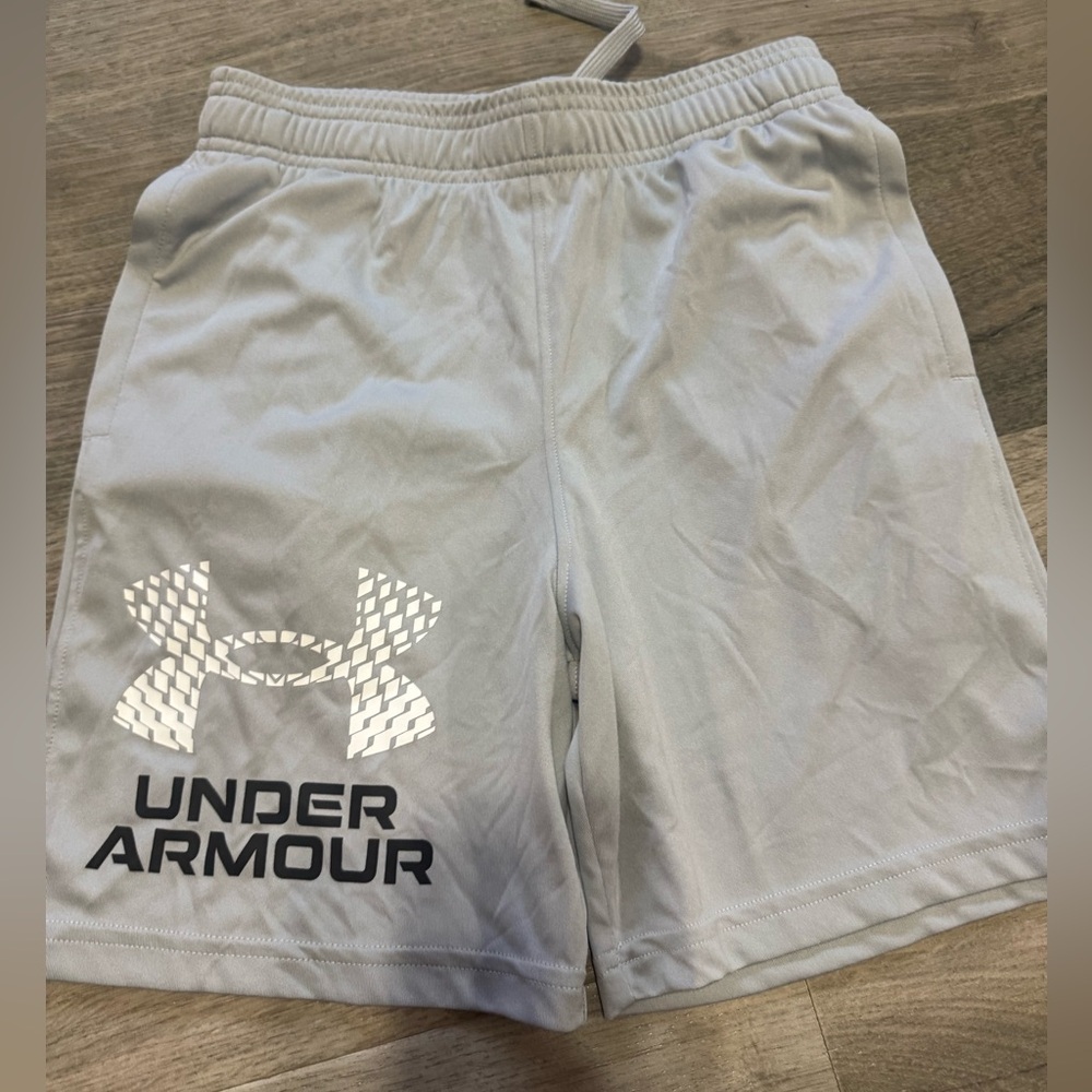 Boys Under Armour Gray Shorts